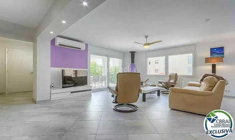 Foto 9e378afb-df33-424b-afbf-db9e19a09a1a. Haus mit parking in Santa Margarida Roses