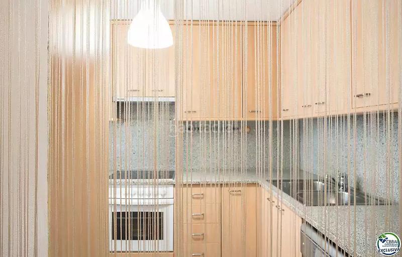 Foto 17ac7a93-1cd7-48a9-ab78-ec396f9e9151. Appartement avec parking dans Els Grecs-Mas Oliva Roses