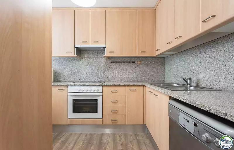 Foto 9ba75a41-a48d-4945-ac54-9b92616b5427. Appartement avec parking dans Els Grecs-Mas Oliva Roses