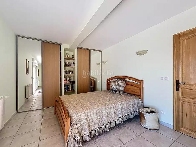 Foto 651f2781-2b72-4b95-87c6-f5ce56528e87. Haus in n/a in Pau