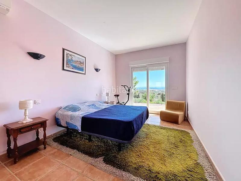 Foto b614bd59-56a1-4b94-8e0e-52a937fe1f5c. Haus in n/a in Pau