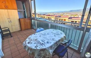 Appartement à Carrer francesc alegre 3. Encantador apartamento de 1 habitación con vistas panorámicas a