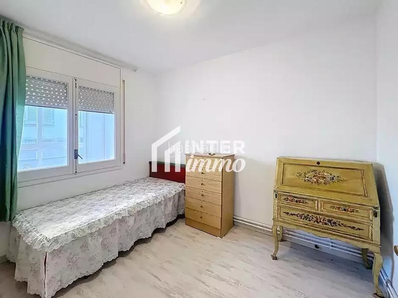 Foto 14eff736-1b56-41fb-b570-7925284342c2. Appartamento in avenida de rhode 181 in Centre Roses