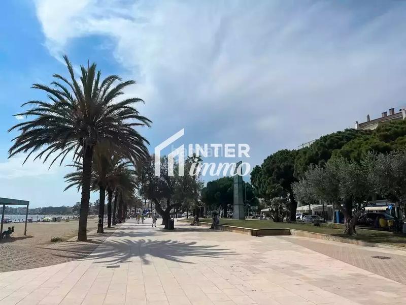 Foto f1157c02-3e27-4d40-8e96-b5395f7dee2b. Appartamento in avenida de rhode 181 in Centre Roses