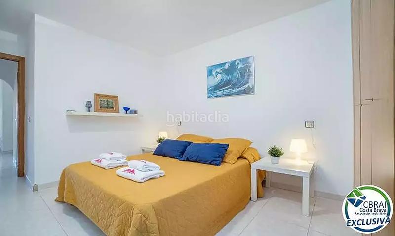 Foto 4aeaac6f-b13a-404e-9fe2-df8cd16399fc. Flat in calle de la lluna 16 in Muga - Gran Reserva - Badia Empuriabrava