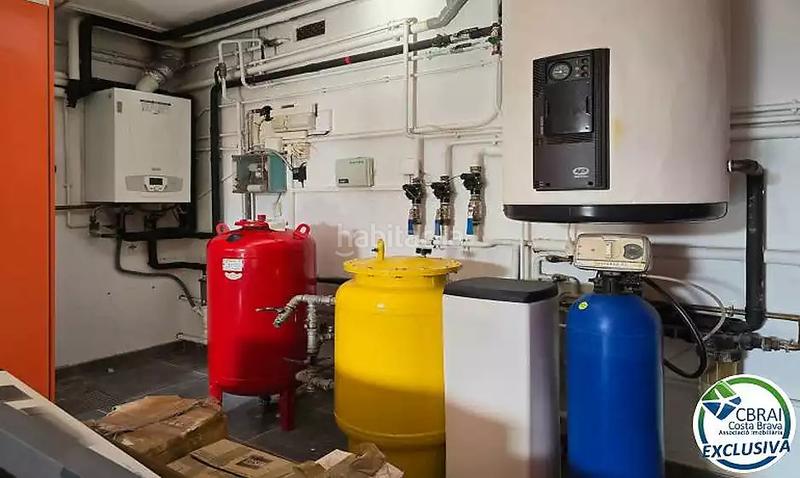 Foto 229a8d92-d3f2-424c-93c0-33196c11004b. Casa en calle rosselló 8 casa de alto standing en la jonquera lujo entre montañas con piscina privada climatizada y vistas espectaculares en Jonquera (La)