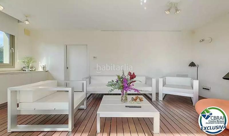 Foto 8de4ac0e-11aa-4cbd-866a-9afe91ab3366. Casa en calle rosselló 8 casa de alto standing en la jonquera lujo entre montañas con piscina privada climatizada y vistas espectaculares en Jonquera (La)