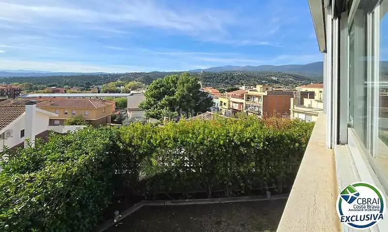 Foto dd25a944-7b90-484a-8257-b75b0f78279e. Casa en calle rosselló 8 casa de alto standing en la jonquera lujo entre montañas con piscina privada climatizada y vistas espectaculares en Jonquera (La)