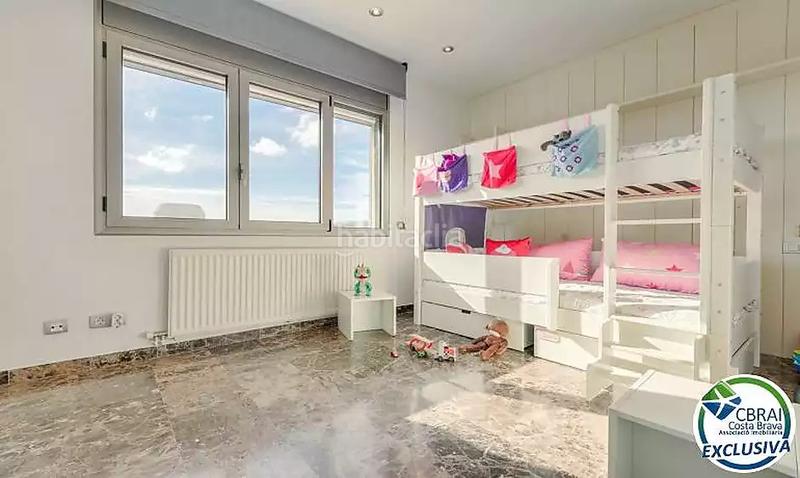 Foto f9448972-088e-4324-aaa6-d7dde48ea14f. Casa en calle rosselló 8 casa de alto standing en la jonquera lujo entre montañas con piscina privada climatizada y vistas espectaculares en Jonquera (La)