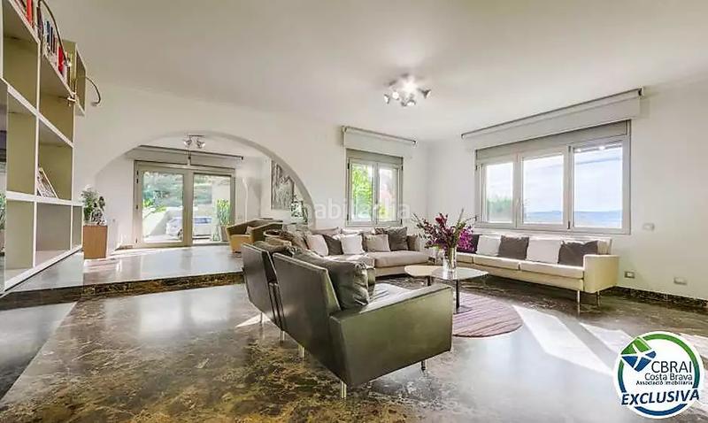 Foto fd5c1478-b86b-4e90-aeeb-48166ca5f8e3. Casa en calle rosselló 8 casa de alto standing en la jonquera lujo entre montañas con piscina privada climatizada y vistas espectaculares en Jonquera (La)