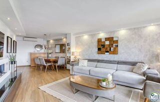 Flat in Carretera roses 25. Magnífico piso en venta en figueres