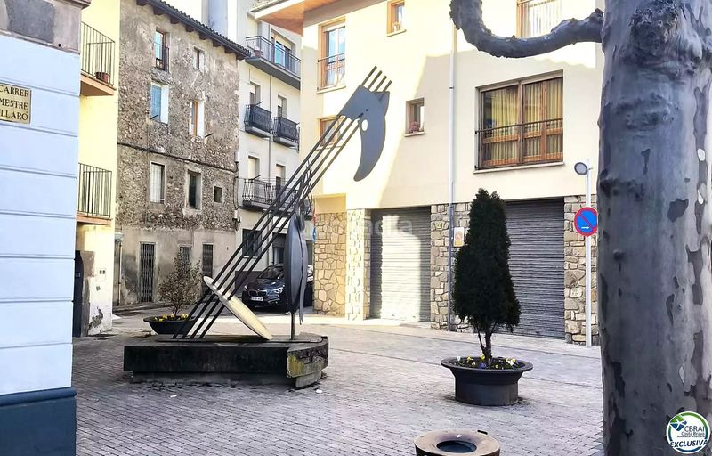 Foto 72644af9-837c-4050-9ae9-6b153cd04ef7. Casa a calle balmes 6 a Sallent
