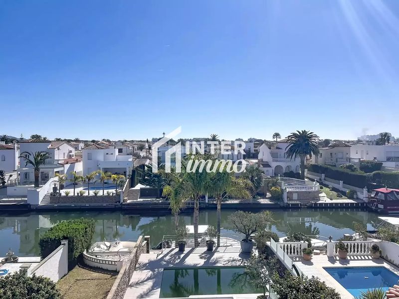 Foto 322d3c8d-df33-4663-b029-489a3283f24a. Casa amb piscina a Tordera - Fluvià - Llobregat Empuriabrava