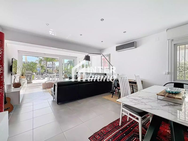 Foto 3ba4d751-0b58-48af-a282-bafd45ca2c48. Casa amb piscina a Tordera - Fluvià - Llobregat Empuriabrava