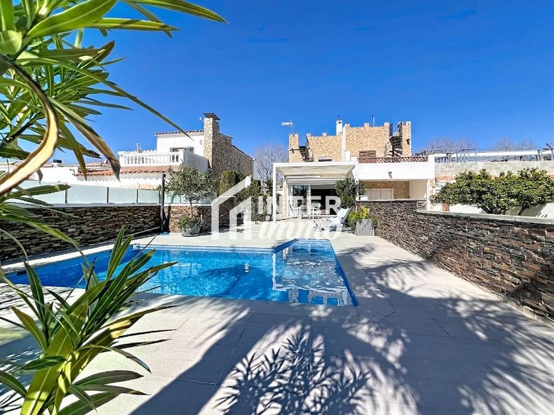Foto 4560ca49-d45f-413f-9311-5fe3c9bc7ea0. Casa amb piscina a Tordera - Fluvià - Llobregat Empuriabrava