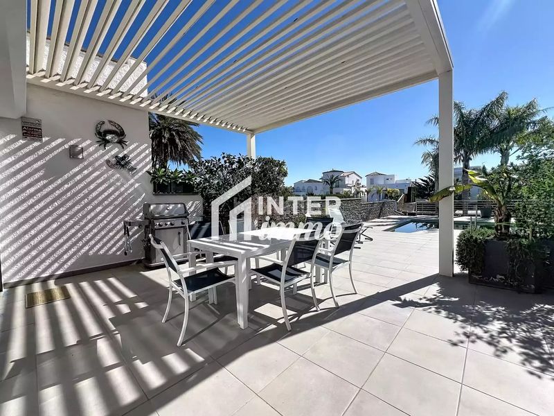 Foto 7560449d-7fdc-4b0e-972c-7fa800ad50a6. Casa amb piscina a Tordera - Fluvià - Llobregat Empuriabrava