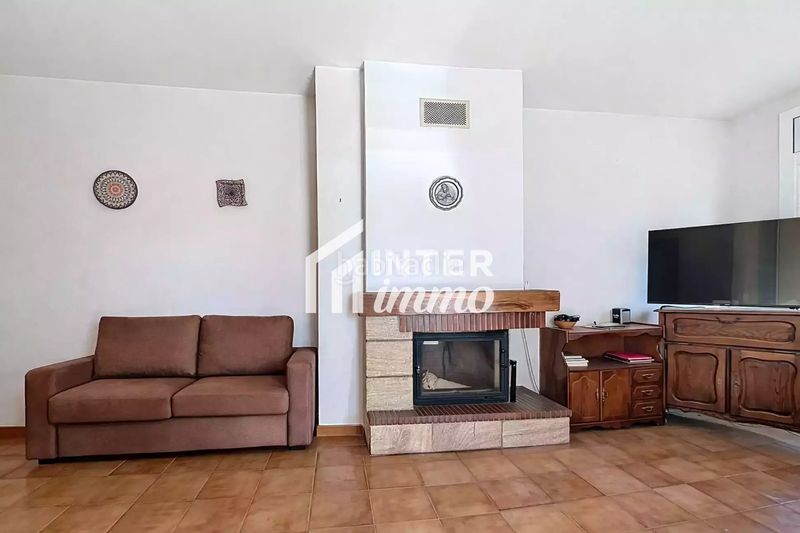 Foto 5ac39267-f194-4ebf-a7cb-943d5d811a4b. Apartament a calle de l'arquitecte gaudi 15 a Centre Roses