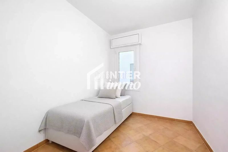 Foto fc9f8627-36a0-45b9-b04a-e4a841babaef. Apartament a calle de l'arquitecte gaudi 15 a Centre Roses