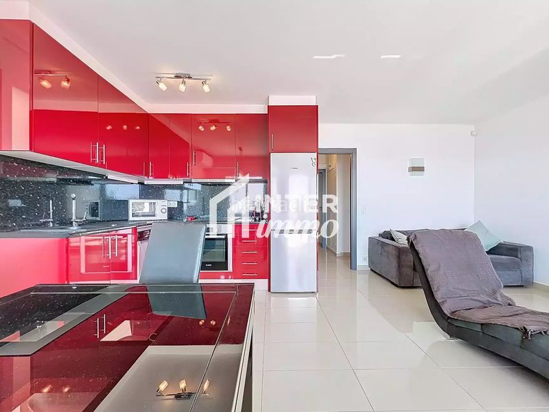 Foto 5a49b044-acbb-49f6-a36c-b21f8bb7e7e9. Apartament amb aparcament a Puig Rom-Canyelles-Almadrava Roses
