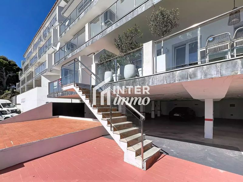 Foto b7f3d271-d6a7-4de9-9f63-b3b05dd4064e. Apartament amb aparcament a Puig Rom-Canyelles-Almadrava Roses