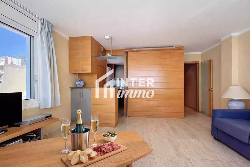 Foto 44e17bd1-d7cc-4548-a212-18206711bb4e. Apartament amb aparcament piscina a Puig Rom-Canyelles-Almadrava Roses