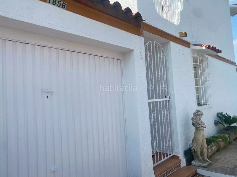 Foto 1a850809-ea7d-412d-a8c3-614e7e5e0623. Casa amb piscina a Puigmal - Mas Nou Empuriabrava