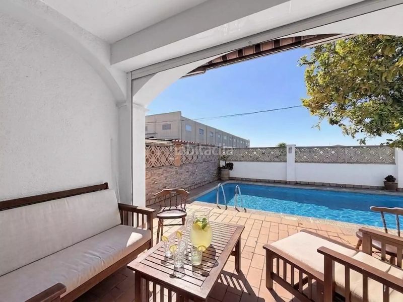 Foto 990a7343-9fa6-4fce-a710-ba3496424f5d. Casa amb piscina a Puigmal - Mas Nou Empuriabrava