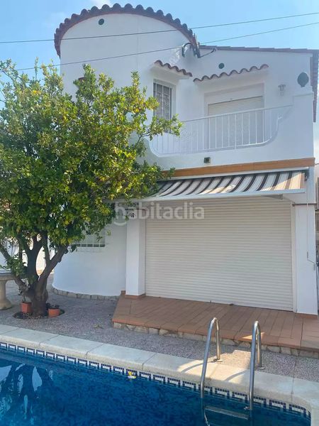 Foto 9da81bd9-1815-4913-9d4c-0bf35c4b1e56. Casa amb piscina a Puigmal - Mas Nou Empuriabrava