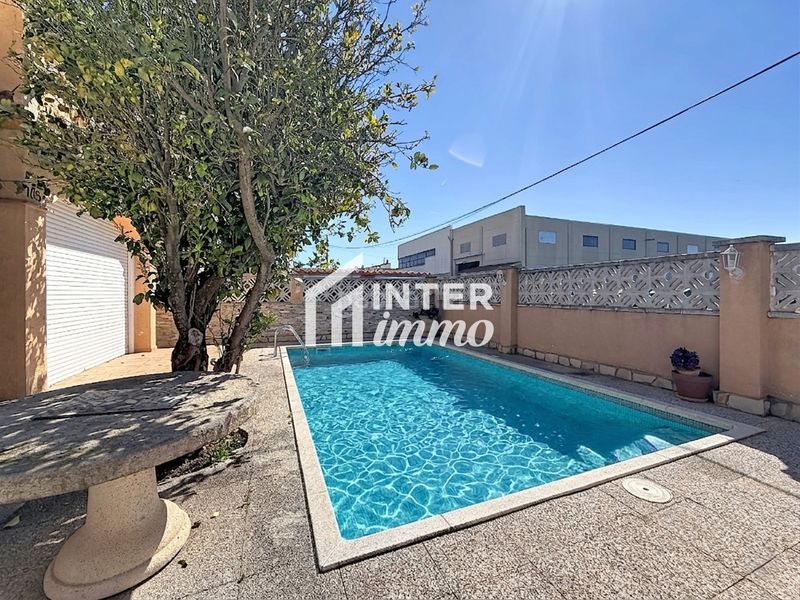 Foto fb8db1d3-0844-475c-b776-1a97450032ae. Casa amb piscina a Puigmal - Mas Nou Empuriabrava