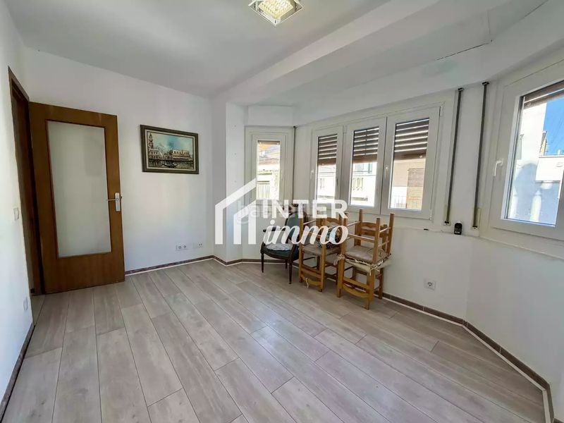 Foto 233b63ad-11c5-4a90-80b2-6440261034c8. Piso en avenida de rhode 129 en venta apartamento reformado 2 dormitorios en el centro a 50m del mar en Roses