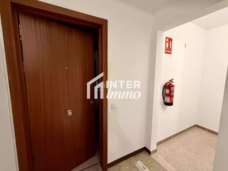 Foto 4460c969-56fa-4468-9d33-ddb115f4a524. Piso en avenida de rhode 129 en venta apartamento reformado 2 dormitorios en el centro a 50m del mar en Roses