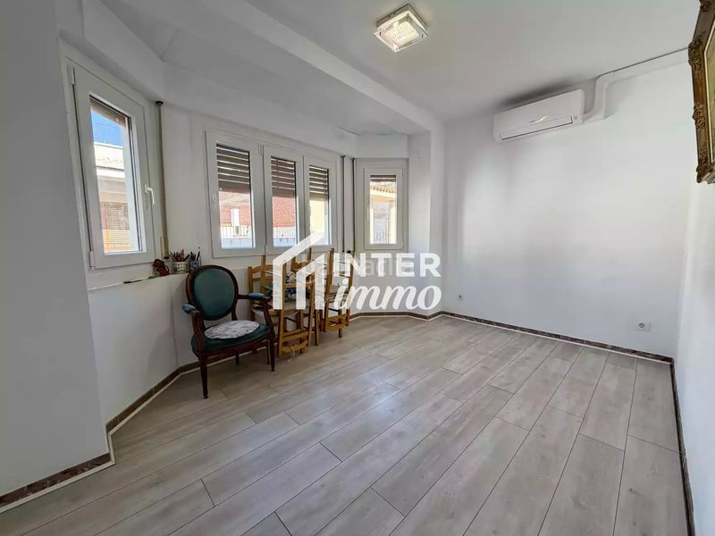Foto c4a95347-aa52-4e7c-93da-298a8ce45ae7. Piso en avenida de rhode 129 en venta apartamento reformado 2 dormitorios en el centro a 50m del mar en Roses