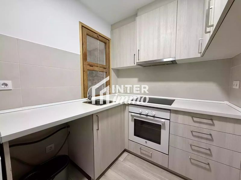 Foto cf32df84-4dc5-4c71-b5e9-40f381c7e6d7. Piso en avenida de rhode 129 en venta apartamento reformado 2 dormitorios en el centro a 50m del mar en Roses