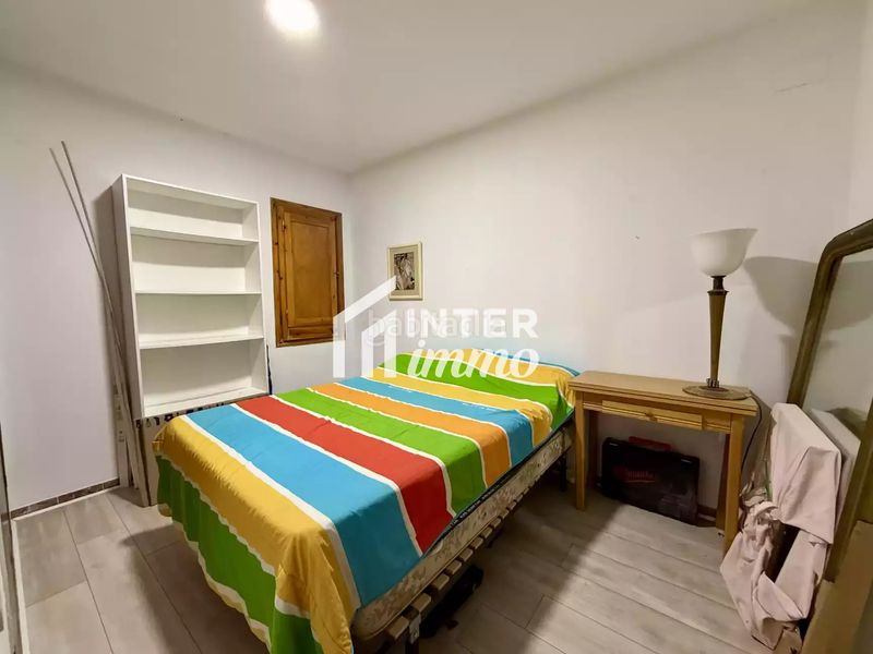 Foto e54e6ab1-4452-47cf-aafb-3099bae68933. Piso en avenida de rhode 129 en venta apartamento reformado 2 dormitorios en el centro a 50m del mar en Roses