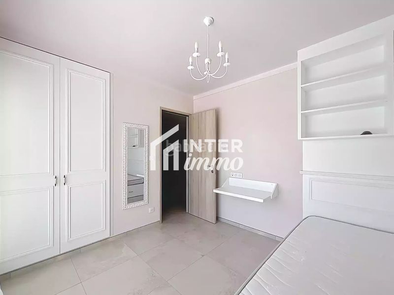 Foto 3b9a89dd-e1c3-4e92-95f3-a41fa3f7962a. Casa amb aparcament a Peni Empuriabrava