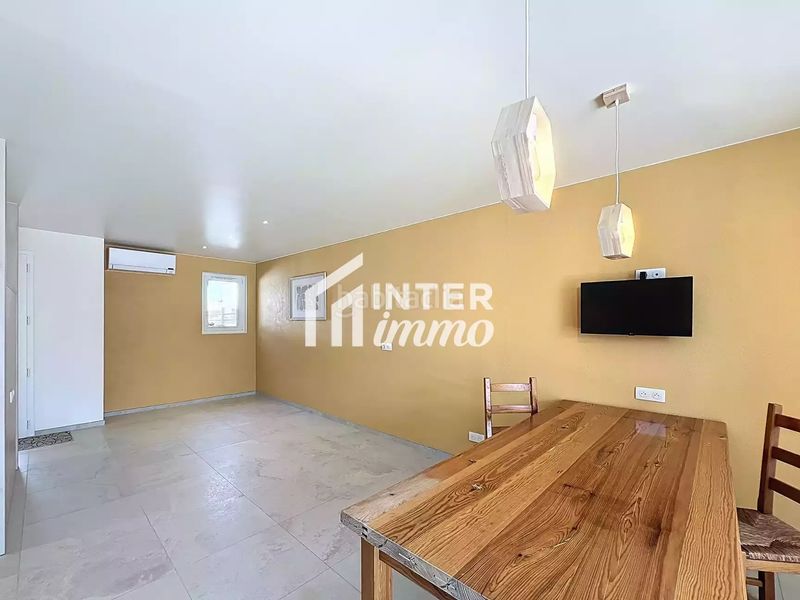 Foto d5f1ca5c-4c06-400c-946e-0760e3ffd9b7. Casa amb aparcament a Peni Empuriabrava