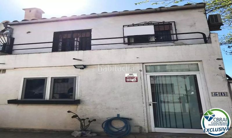 Foto 7c6c362f-5ca8-40d9-933a-6425ec8d2940. Casa a calle puigmal d 5 a Puigmal - Mas Nou Empuriabrava