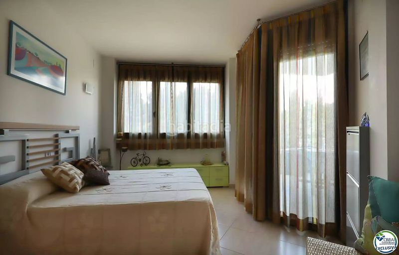 Foto 02efc1f1-6d61-42f7-81b3-0c9dfbb01486. Pis amb calefacció aparcament a La Vila Llançà