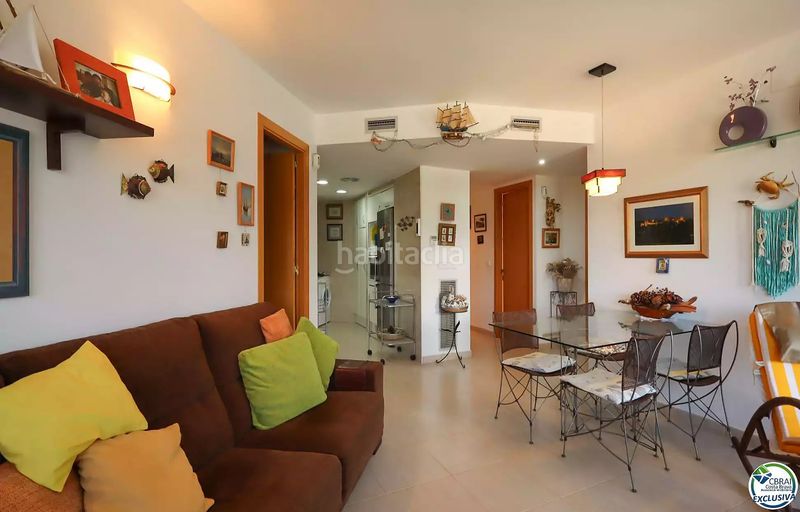 Foto c94a198d-e239-4eeb-84f9-272d032e2561. Pis amb calefacció aparcament a La Vila Llançà