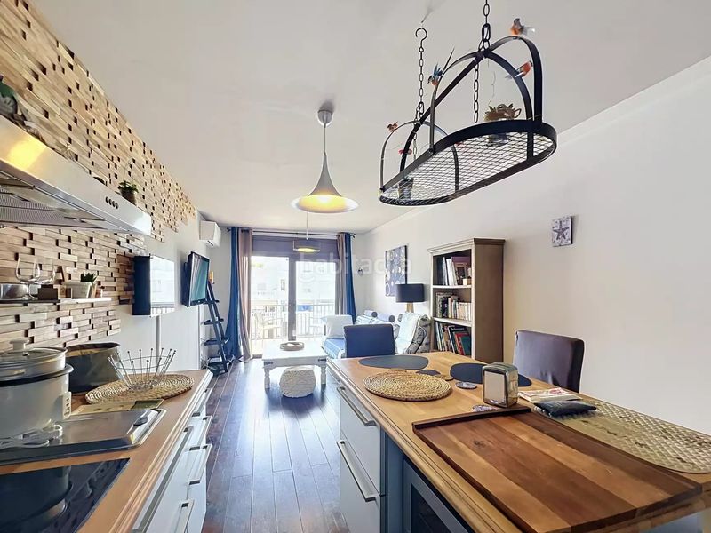 Foto ed2e1d45-cd59-43b8-9770-4fa89a3d60d5. Apartament amb aparcament a Alberes Empuriabrava