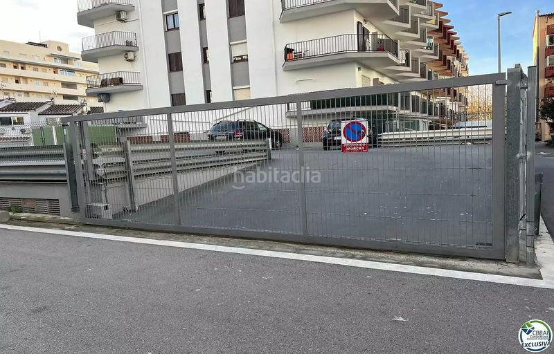 Foto 3deb212e-9c72-4e9e-81f8-d3cd8efa2632. Aparcament cotxe a Muga - Gran Reserva - Badia Empuriabrava