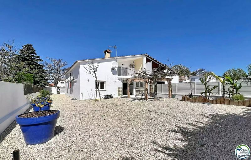 Foto 568f47a3-0100-4098-8272-e4de67858581. Casa a Peni Empuriabrava