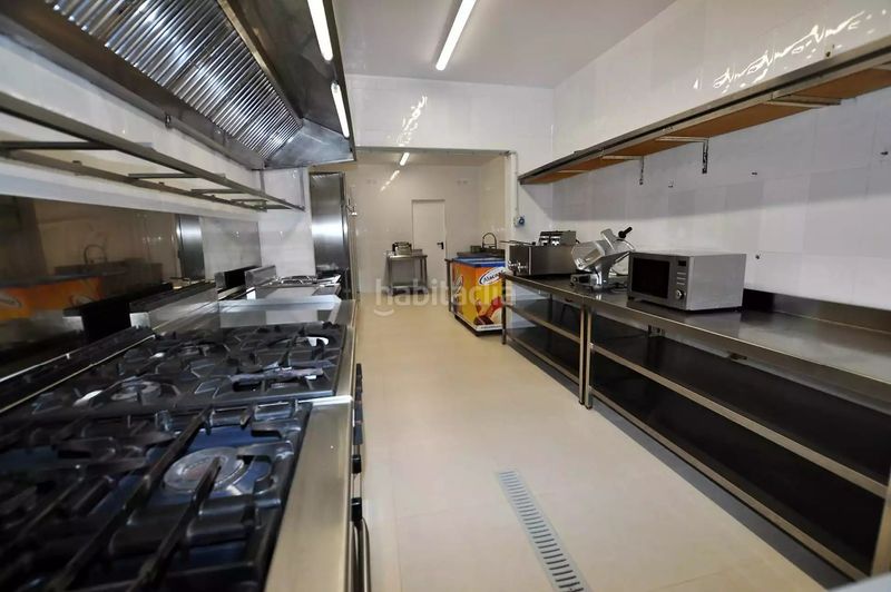 Foto c2bef78a-6045-4c54-bc75-e2942e0726c8. Local comercial a Centre Roses