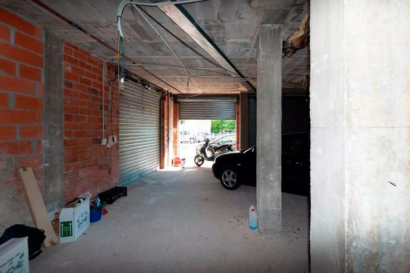 Foto c40b70ac-e358-472d-94ec-c970141be0ac. Local comercial local en Centre Roses