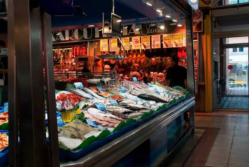 Foto a11a4d2a-c76d-4ce7-a65a-82f98b9fff4e. Local comercial a Centre Roses