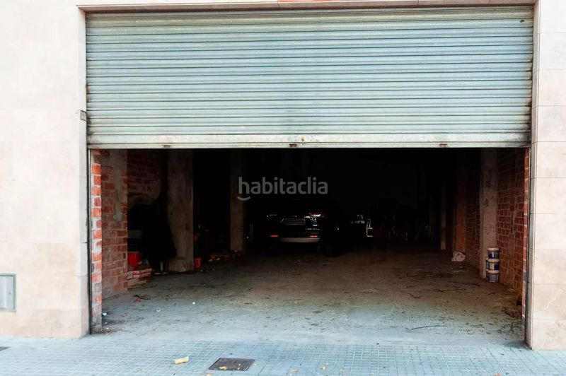 Foto c94f65f3-b0aa-40cb-89bb-84bec8a1a9d4. Local comercial a Centre Roses