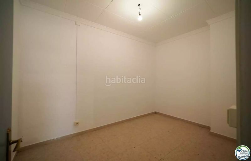 Foto 0d0ea3e3-4323-4203-a432-301230949f31. Local comercial local centro en Centre Roses