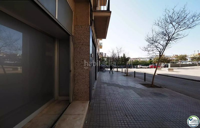 Foto aa2898c9-4f78-4925-8c44-123363940a05. Local comercial local centro en Centre Roses