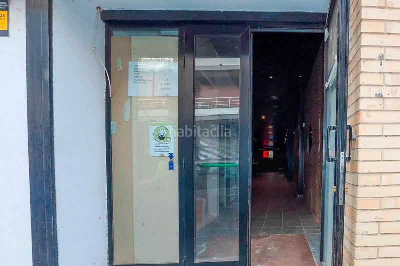 Foto dca849b8-9f60-46c6-8769-f4879419ce52. Local comercial a Centre Roses