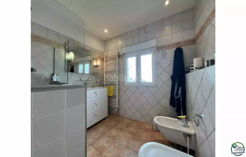 Foto 82e47208-0998-47d7-beba-facb87e49502. Casa amb calefacció piscina a Francolí - Freser - Noguera Empuriabrava
